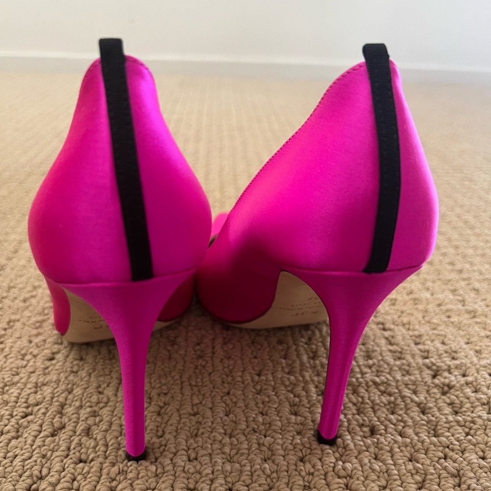 SJP by Sarah Jessica Parker - Fawn heel in “Candy” (fushia), 100mm heel, size 39 - Picture 1 of 7